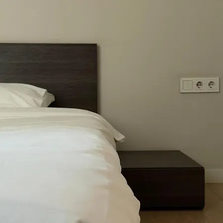 Next To Freedom Monument - 1 Bedroom 4 Guests - Location