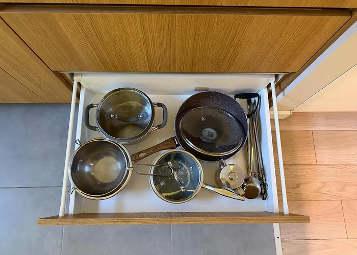 Next To Freedom Monument - 1 Bedroom 4 Guests - Location Lägenhet *